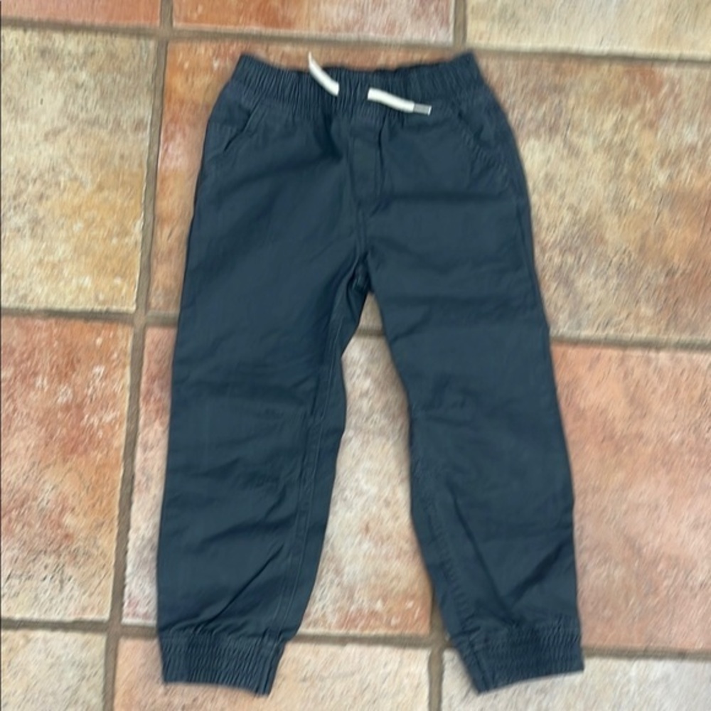Joe Fresh boys cotton joggers size 5